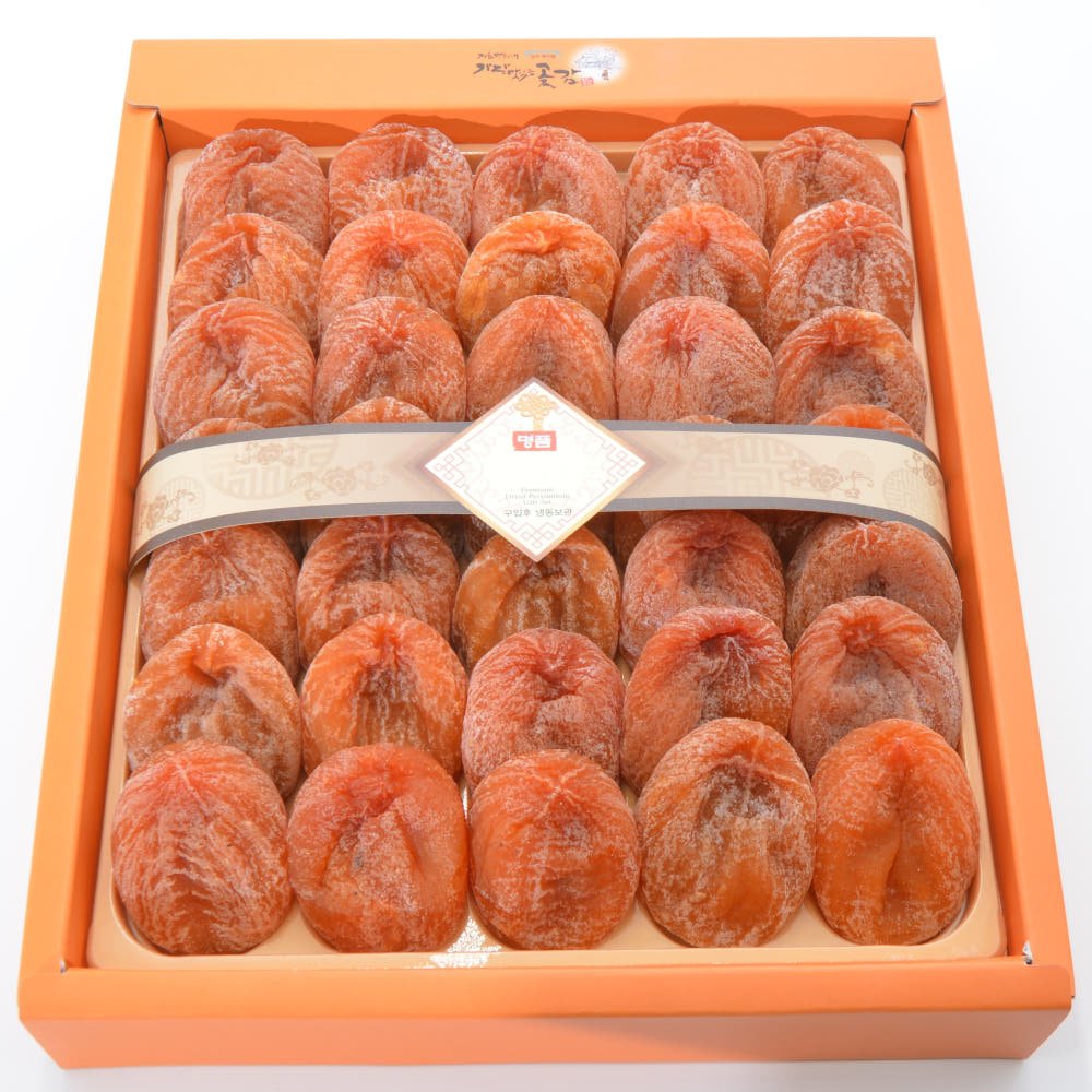 자연건조로 더욱 맛있는 상주아람곶감입니다.